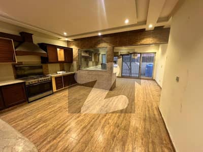 1 Kanal Awesome Full House For Rent in DHA Phase 4