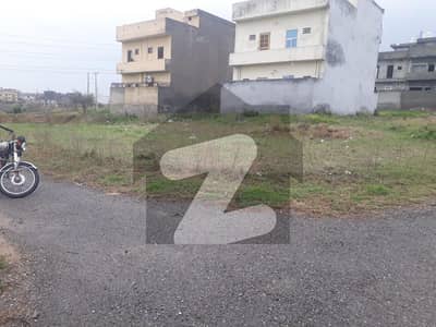 70 feet road 5 marla corner extra land plot