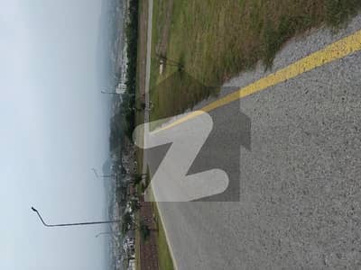 پارک ویو سٹی اسلام آباد میں 1 کنال رہائشی پلاٹ 3.5 کروڑ میں برائے فروخت۔ پارک ویو سٹی اسلام آباد میں 1 کنال رہائشی پلاٹ 3.5 کروڑ میں برائے فروخت۔