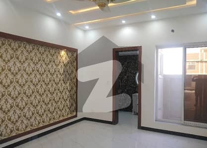 بحریہ ٹاؤن فیز 8 بحریہ ٹاؤن راولپنڈی,راولپنڈی میں 7 مرلہ زیریں پورشن 45.0 ہزار میں کرایہ پر دستیاب ہے۔