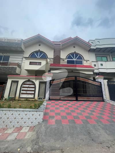 30*60 7 Marla Brand New House For Sale In G-13 Islamabad