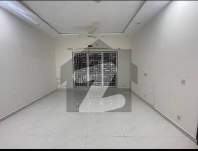 Bahria Enclave Sector C3 10 Marla Upper Portion Available For Rent On Prime Location And Reasonable Price