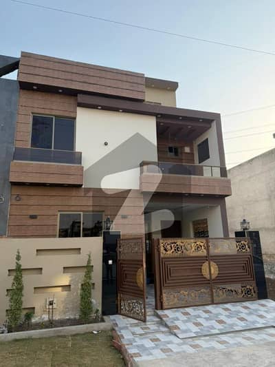 پارک ویو سٹی ۔ کرسٹل بلاک پارک ویو سٹی,لاہور میں 4 کمروں کا 5 مرلہ مکان 1.78 کروڑ میں برائے فروخت۔