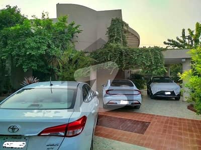 Cheapest 1.5 Kanal Old House With Beautiful Lawn NFC Society