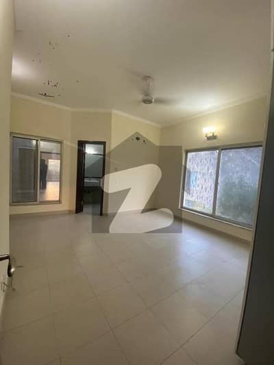 READY TO MOVE 235sq yd 3Bed DDL Villas FOR SALE at Precinct-27 Close to Jinnah Avenue and London Bridge