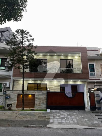 جی ۔ 11/3 جی ۔ 11,اسلام آباد میں 6 کمروں کا 8 مرلہ مکان 2.2 لاکھ میں کرایہ پر دستیاب ہے۔ جی ۔ 11/3 جی ۔ 11,اسلام آباد میں 6 کمروں کا 8 مرلہ مکان 2.2 لاکھ میں کرایہ پر دستیاب ہے۔