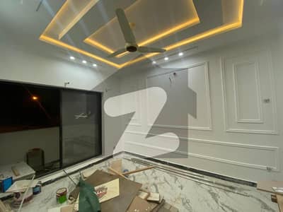 بحریہ ٹاؤن فیز 8 بحریہ ٹاؤن راولپنڈی,راولپنڈی میں 3 کمروں کا 10 مرلہ بالائی پورشن 60.0 ہزار میں کرایہ پر دستیاب ہے۔