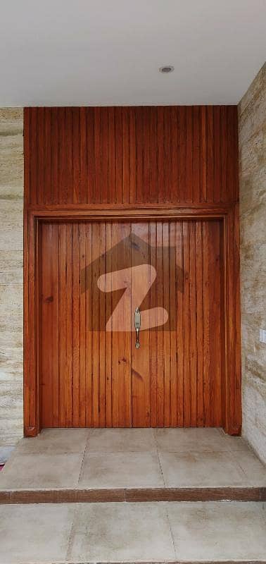 14 Marla, House In B Block B-17