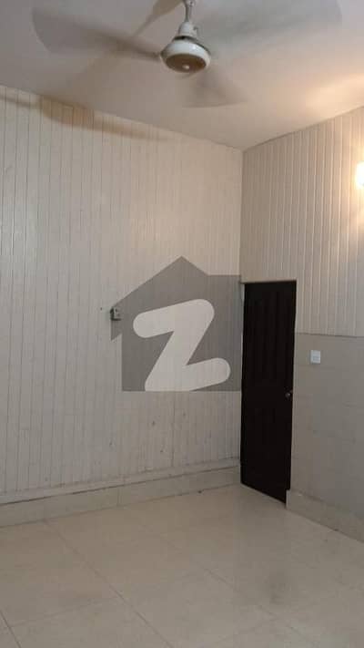 گارڈن ٹاؤن - طارق بلاک گارڈن ٹاؤن,لاہور میں 3 کمروں کا 7 مرلہ مکان 1.2 لاکھ میں کرایہ پر دستیاب ہے۔