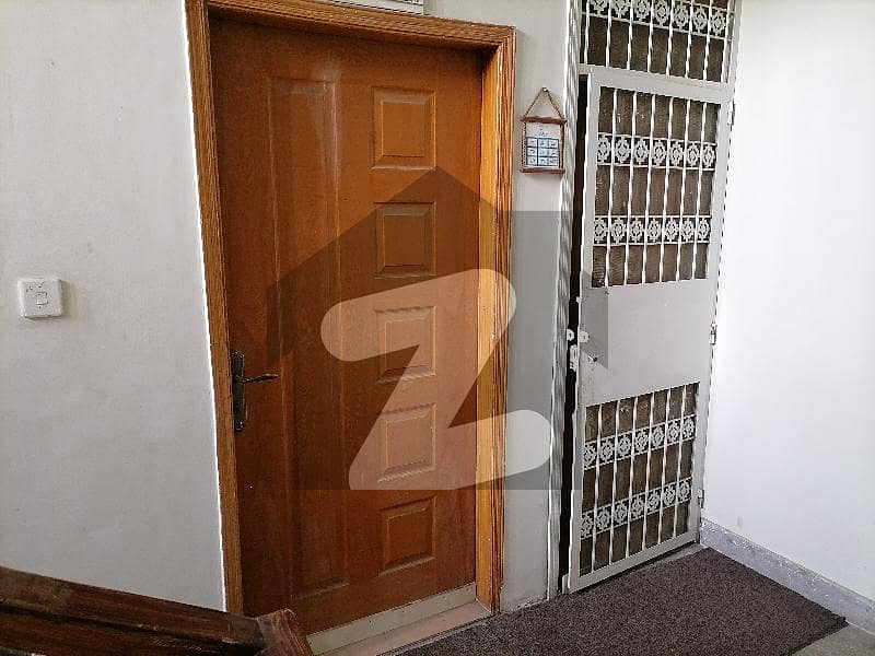 Flat Is Available For sale In Askari 5 Flat Is Available For sale In Askari 5