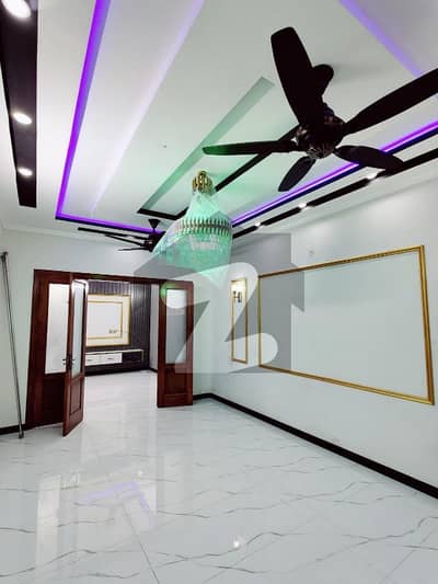 گلبرگ ریزیڈنشیا گلبرگ,اسلام آباد میں 2 کمروں کا 7 مرلہ زیریں پورشن 65.0 ہزار میں کرایہ پر دستیاب ہے۔