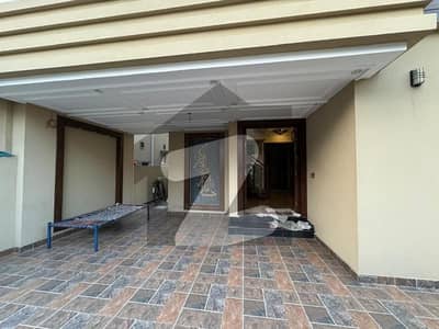 10 Marla House Available For Rent Overseas B Block Block Bahria Town Lahore