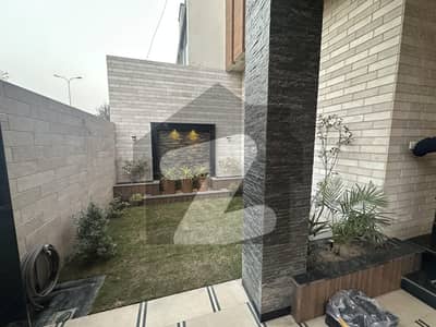 9.5 Marla house for sale