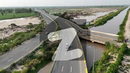 کینال ایکسپریس فیصل آباد میں 8 کنال کمرشل پلاٹ 14.16 کروڑ میں برائے فروخت۔