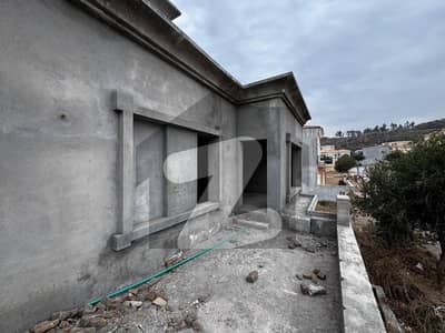 10 Marla Gray Structure for sale in Sector M Bahria enclave Islamabad