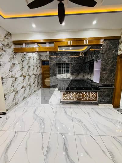 12 Marla Upper Portion House For Rent in Media Town