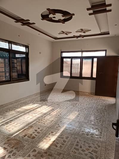 گلشنِ اقبال - بلاک 6 گلشنِ اقبال,گلشنِ اقبال ٹاؤن,کراچی میں 7 کمروں کا 16 مرلہ دفتر 2.0 لاکھ میں کرایہ پر دستیاب ہے۔