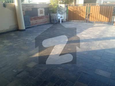 1 Kanal Lower Locked Upper Portion For Rent in DHA Phase 5