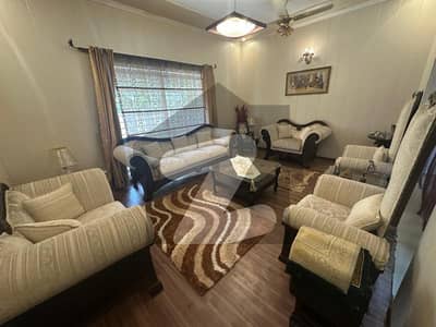 10 Marla Beautiful Villa for Sale in Hot Location in DHA Villas C Block Phase 8 DHA Ex Park View Lahore