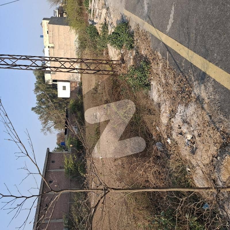 Plot no 40 at aqsa town near rana bashir villas Mall Of Faisalabad ...