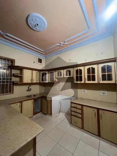 بفر زون - سیکٹر 15-A / 5 بفر زون,نارتھ کراچی,کراچی میں 2 کمروں کا 5 مرلہ زیریں پورشن 50.0 ہزار میں کرایہ پر دستیاب ہے۔