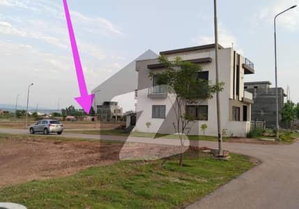 پارک ویو۔ بلاک ایف پارک ویو سٹی,اسلام آباد میں 5 مرلہ رہائشی پلاٹ 88.5 لاکھ میں برائے فروخت۔