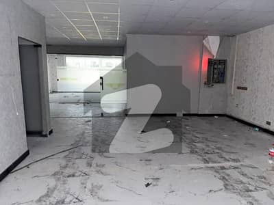 3rd Floor 08 Marla Building for Rent in Defence Raya Fairways DHA Phase 6