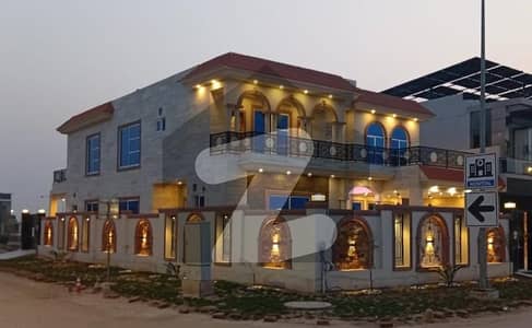 One Kanal Spanish Design Corner House in Sector M DHAMULTAN