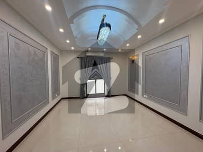 1 Kanal House Slightly Used In DHA Phase 5 , Block G