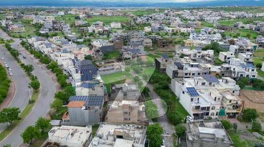 10 Marla Plot next to Big family Park, main Circular Avenue and other amenities up for Sale