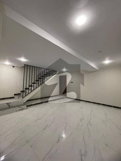 شرف آباد گلشنِ اقبال ٹاؤن,کراچی میں 2 کمروں کا 4 مرلہ بالائی پورشن 2.5 کروڑ میں برائے فروخت۔