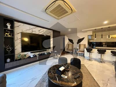 هایدی پارک گلبرگ,لاہور میں 4 کمروں کا 10 مرلہ فلیٹ 7.5 کروڑ میں برائے فروخت۔