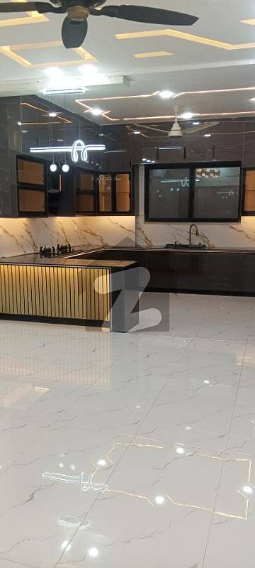 Faisal Town for sale house 10 marla