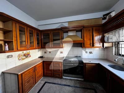 جی ۔ 13/3 جی ۔ 13,اسلام آباد میں 3 کمروں کا 10 مرلہ بالائی پورشن 85.0 ہزار میں کرایہ پر دستیاب ہے۔