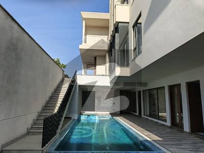 1000 YD stylish house basement Pool Theater