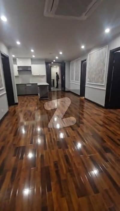 گلبرگ لاہور میں 2 کمروں کا 6 مرلہ فلیٹ 1.8 لاکھ میں کرایہ پر دستیاب ہے۔