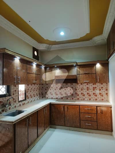 صائمہ عریبین ولاز گداپ ٹاؤن,کراچی میں 2 کمروں کا 5 مرلہ زیریں پورشن 35.0 ہزار میں کرایہ پر دستیاب ہے۔