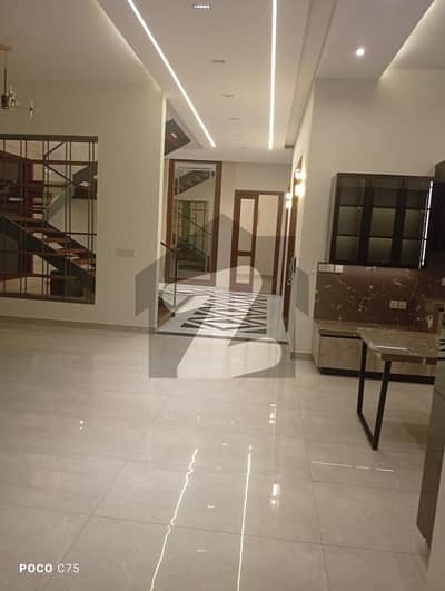 ڈی ایچ اے فیز 5 ایکسٹینشن ڈی ایچ اے فیز 5,ڈی ایچ اے ڈیفینس,کراچی میں 3 کمروں کا 1 کنال زیریں پورشن 1.85 لاکھ میں کرایہ پر دستیاب ہے۔