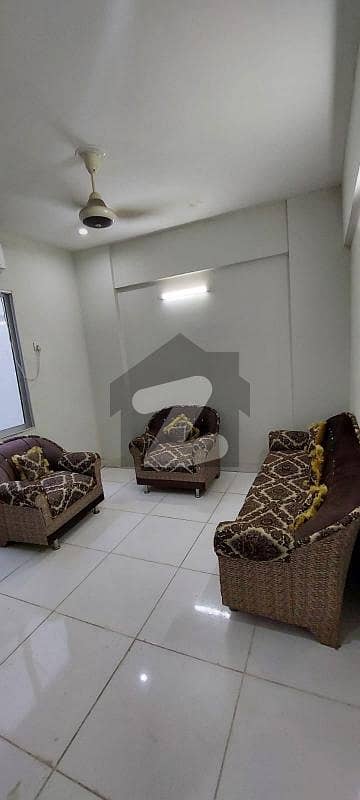 سحر کمرشل ایریا ڈی ایچ اے فیز 7,ڈی ایچ اے ڈیفینس,کراچی میں 4 کمروں کا 5 مرلہ فلیٹ 1.51 کروڑ میں برائے فروخت۔