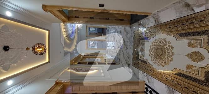 10Marla Most Beautiful Modern House Available For Sale