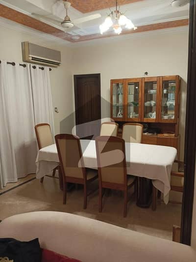 ڈی ایچ اے فیز 7 ڈی ایچ اے ڈیفینس,کراچی میں 5 کمروں کا 1 کنال مکان 10.75 کروڑ میں برائے فروخت۔