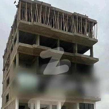 A 700 Square Feet Flat In Karachi Is On The Market For Sale
