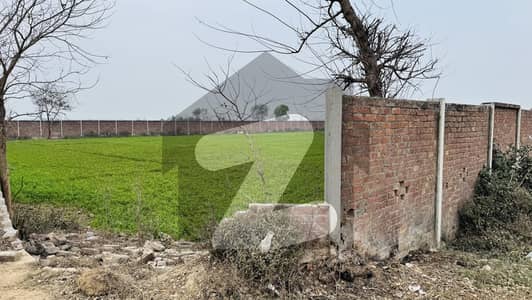 2 to 14 kanal corner farmhouse plot for sale in investor rate