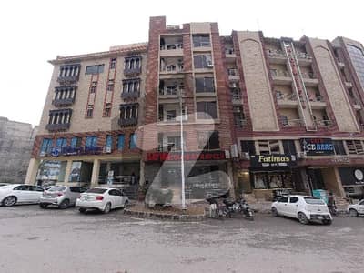 بحریہ ٹاؤن ۔ سوِک سینٹر بحریہ ٹاؤن فیز 4,بحریہ ٹاؤن راولپنڈی,راولپنڈی میں 1 کمرے کا 3 مرلہ فلیٹ 65.0 لاکھ میں برائے فروخت۔