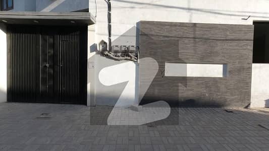 Spacious Lower Portion Is Available For sale In Ideal Location Of Adamjee Nagar Spacious Lower Portion Is Available For sale In Ideal Location Of Adamjee Nagar