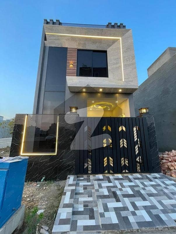 3 Marla Modern Design House for Sale in Al Kabir Town Phase 2 | 3 Bed | Luxury Living 3 Marla Modern Design House for Sale in Al Kabir Town Phase 2 | 3 Bed | Luxury Living