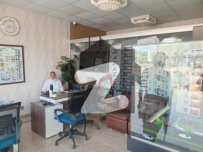 شمسی سوسائٹی شاہ فیصل ٹاؤن,کراچی میں 3 کمروں کا 4 مرلہ فلیٹ 1.25 کروڑ میں برائے فروخت۔