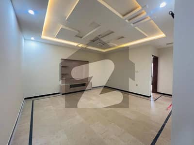 ڈی ۔ 12 اسلام آباد میں 9 کمروں کا 10 مرلہ مکان 3.9 لاکھ میں کرایہ پر دستیاب ہے۔