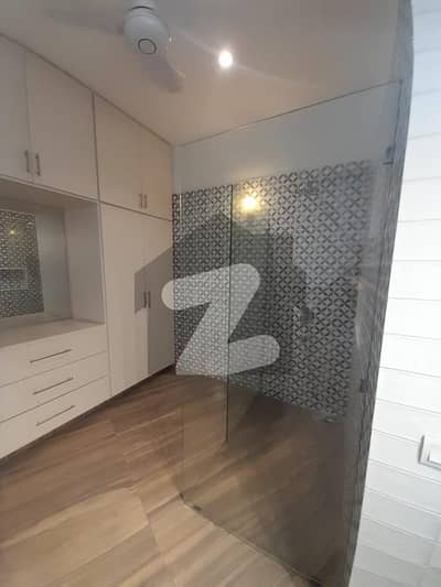 22-MARLA HOUSE FOR SALE AT MODEL TOWN NEAR TO LINK ROAD.