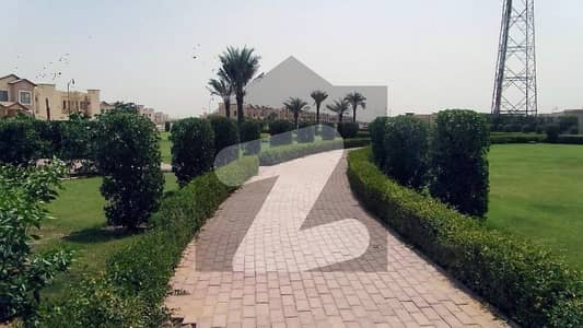 Iqbal Villas 152sq yd Close to Entrance of BTK 3Bed One Unit Villas FOR SALE